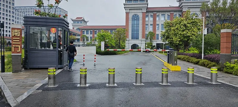 Hydraulic Bollard System Hydraulic Bollard System